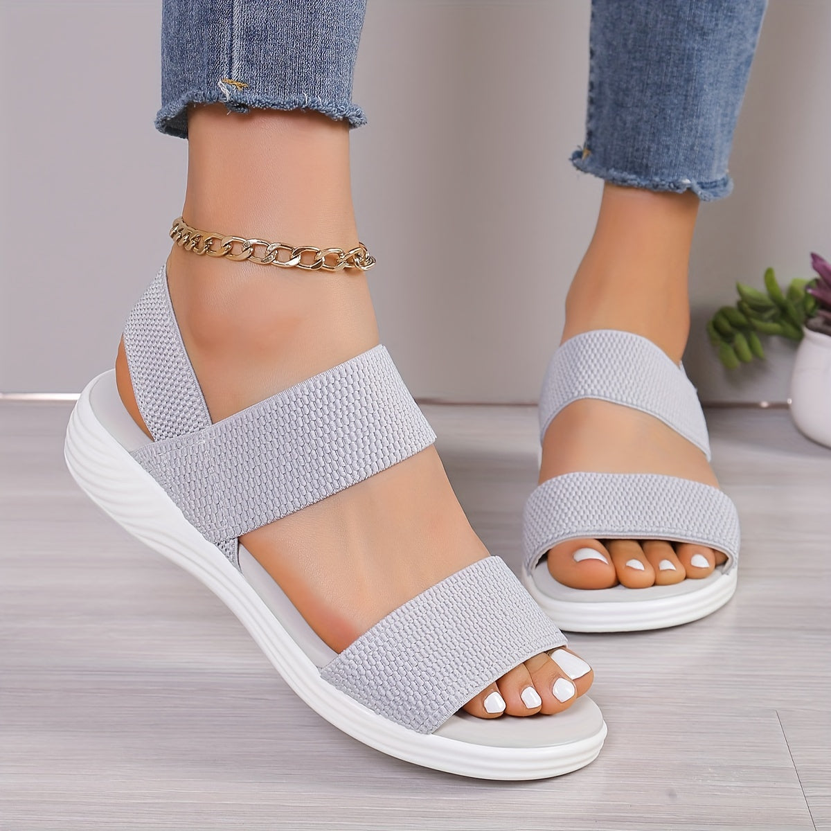 Helene – Lightweight Stretch Sandals